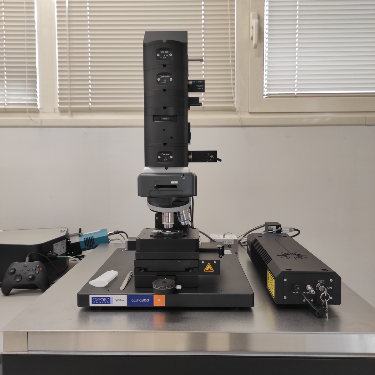 Raman microscope